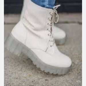 Dirty Laundry Natural Mazzy Combat Boots